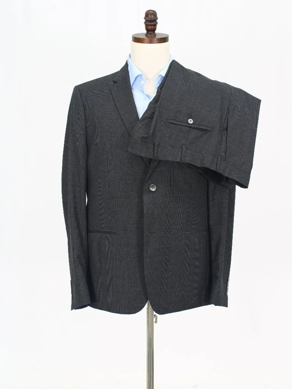 Barneys New York 44R 39x31 Gray Full Suit 2-Button Check R950